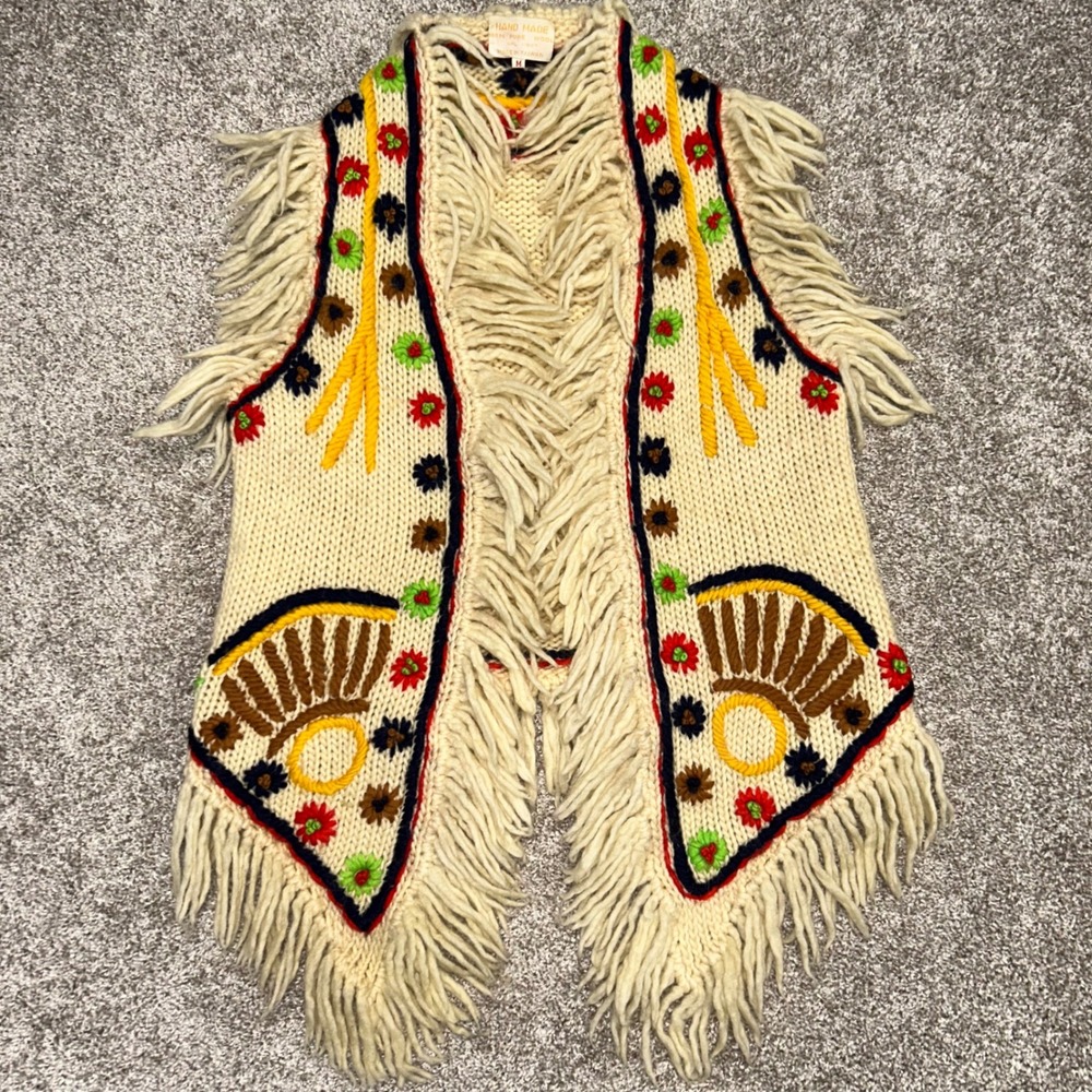 Vintage Hand Knit Fringe Wool Cardigan Vest 60s Boho Hippy Flowers Women Medium - Picture 2 of 10
